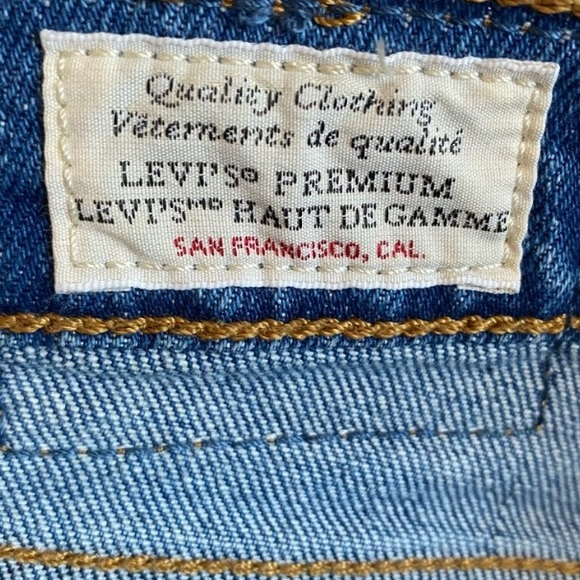 Leviβs 501 Plus Size High Rise Straight Leg Jeans - Picture 2 of 4